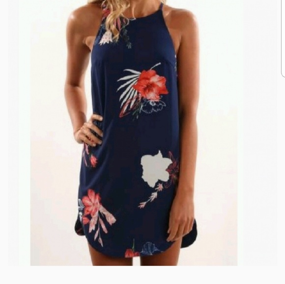 Dresses & Skirts - NWT Navy Blue Flower Minu Dress